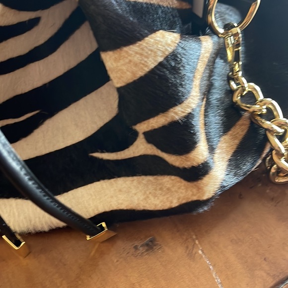 Handbag - Picture 2 of 8